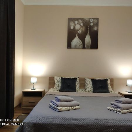 Apartments Domovik Мостова 5 Кв 44 Mukatsjeve Eksteriør bilde