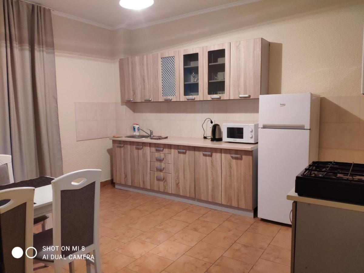 Apartments Domovik Мостова 5 Кв 44 Mukatsjeve Eksteriør bilde
